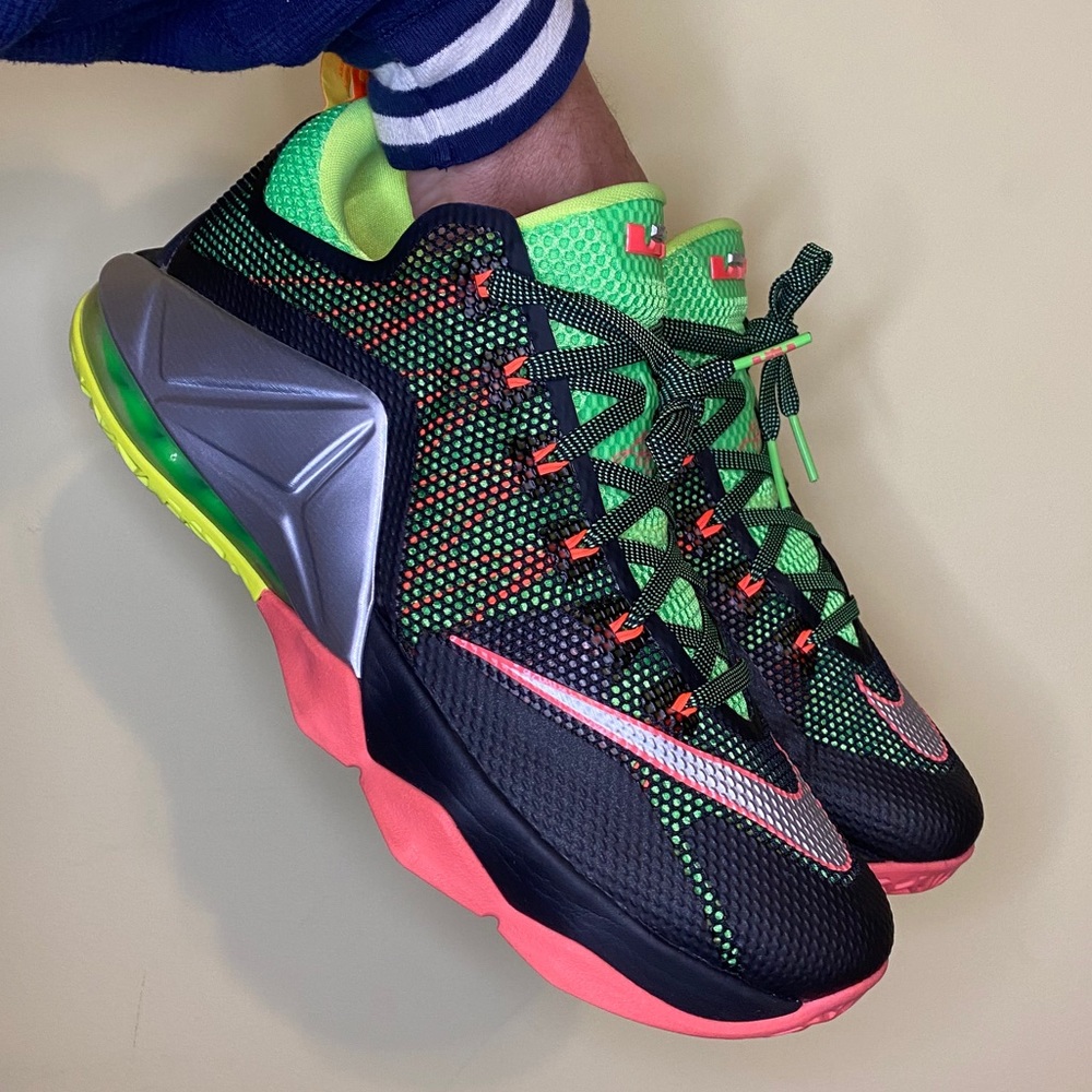 Nike Lebron 12 Low